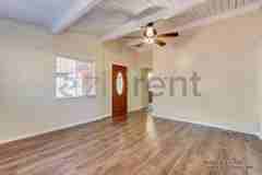 364 N 9th St - Photo 1 of 1