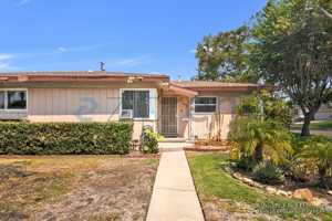 featured image of 10932 La Cima Dr