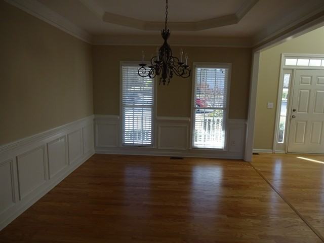 7475 Bronson Way - Photo 2 of 14