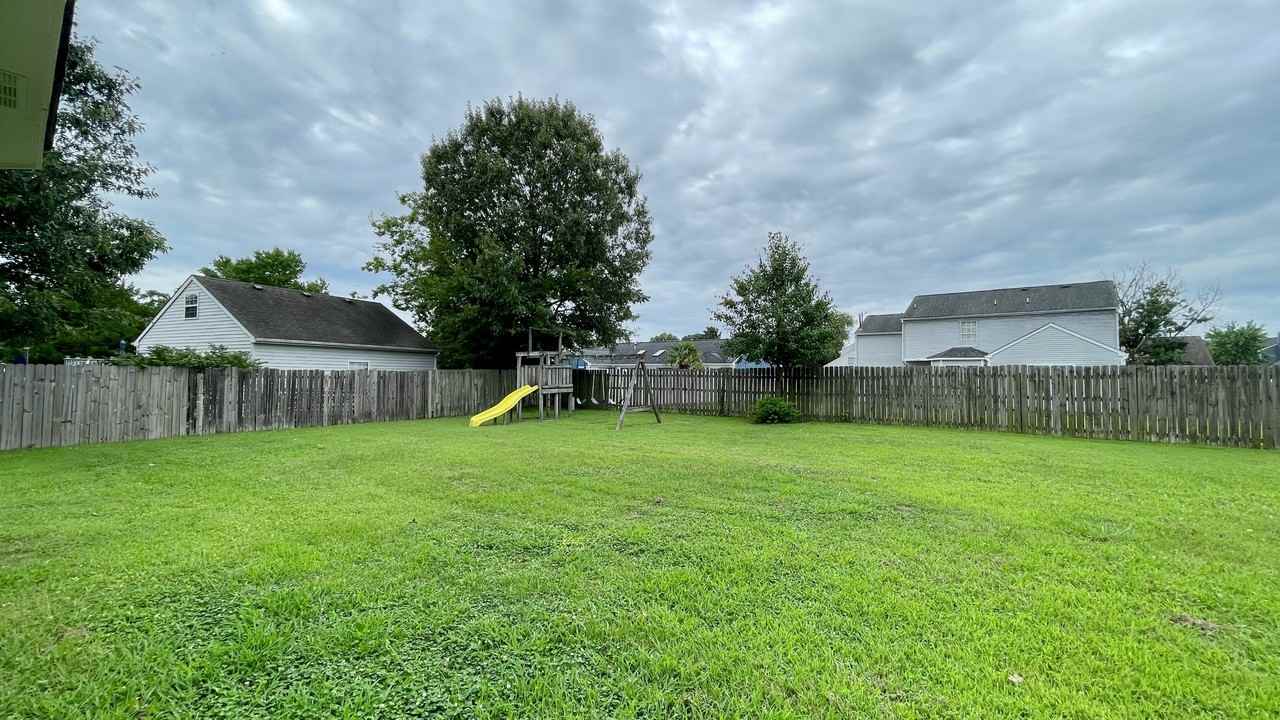 1311 Copper Stone Cir - Photo 3 of 50