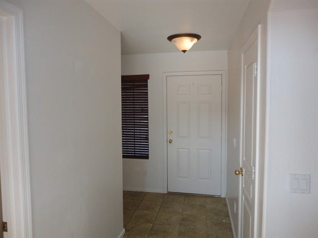 1497 E Magnum Rd - Photo 3 of 25