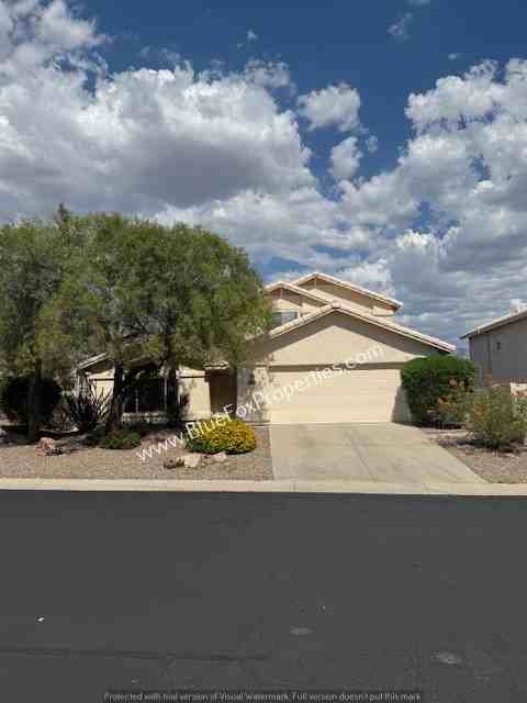 10706 N Sand Canyon Pl - Photo 2 of 32