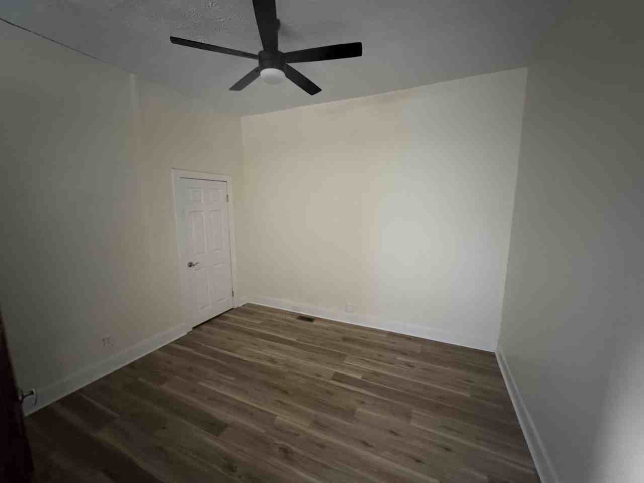 1221 Payne St #NA - Photo 3 of 13