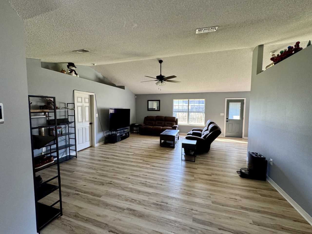 10033 Parker Lake Cir #NA - Photo 2 of 10