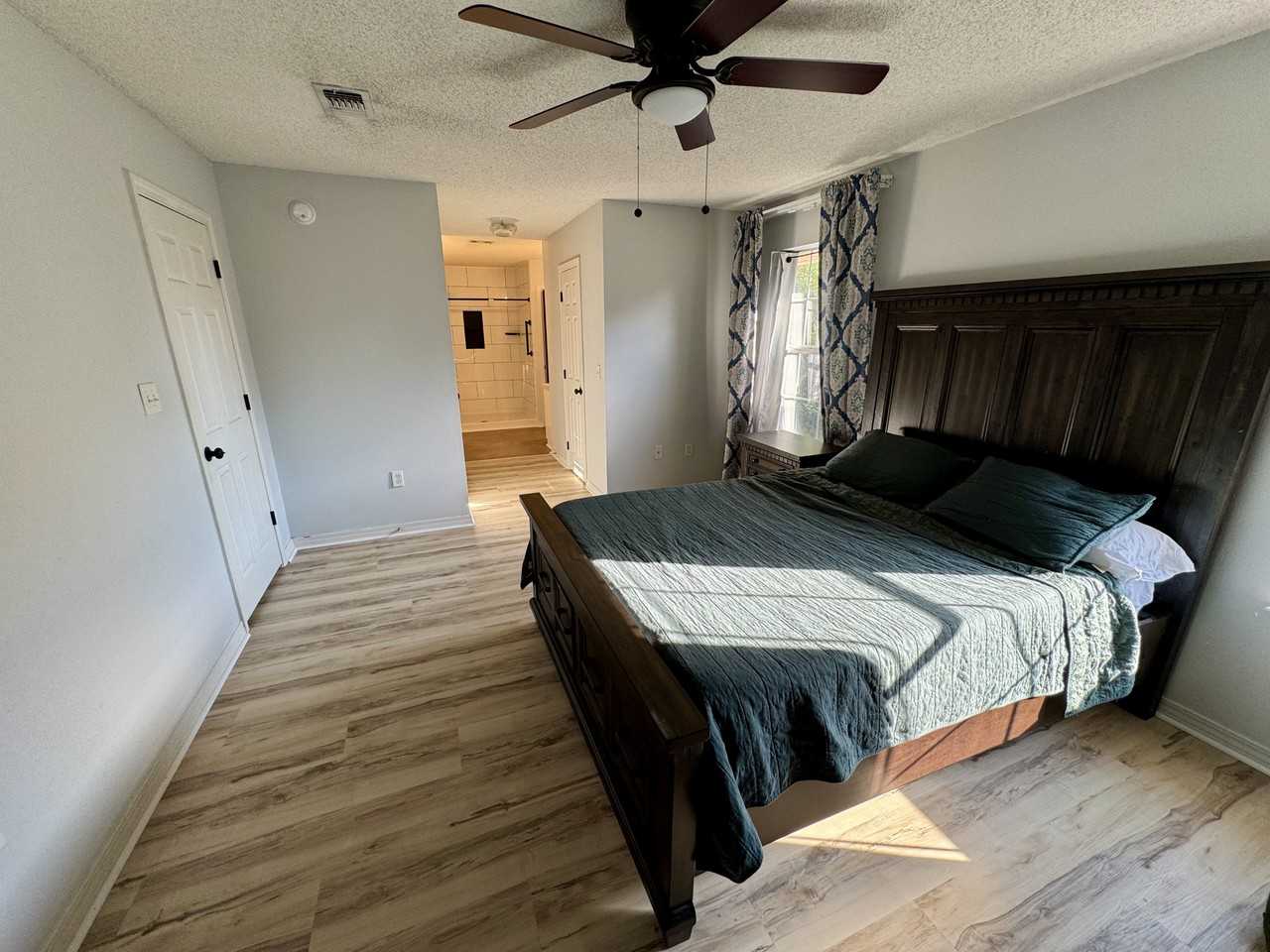 10033 Parker Lake Cir #NA - Photo 4 of 10