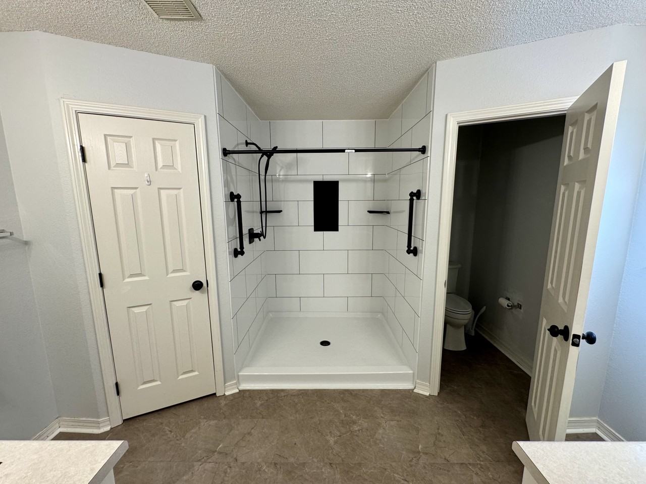 10033 Parker Lake Cir #NA - Photo 5 of 10