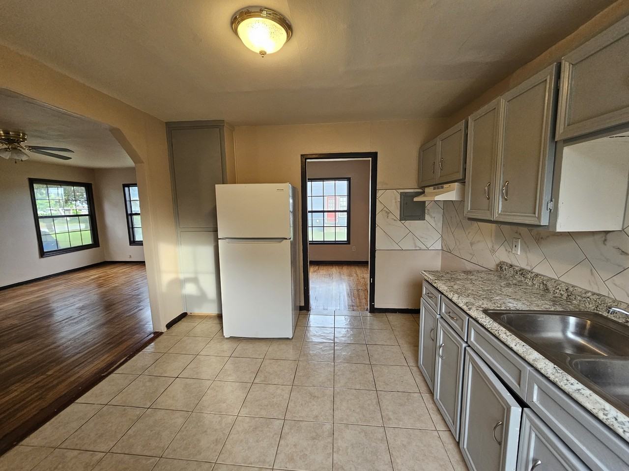 125 Palo Blanco St #A - Photo 4 of 22