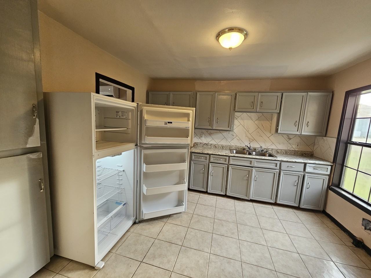 125 Palo Blanco St #A - Photo 5 of 22