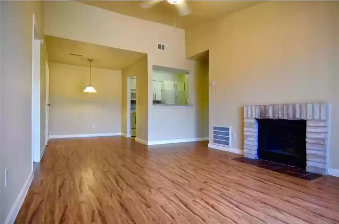 12630 Ashford Meadow Dr #B - Photo 3 of 9