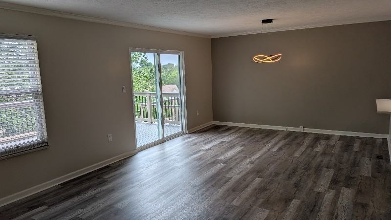 146 Villa Dr - Photo 4 of 48