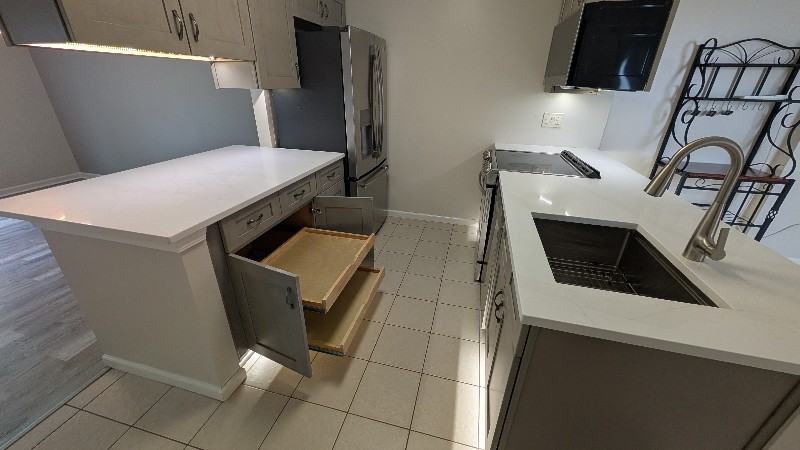 146 Villa Dr - Photo 5 of 48