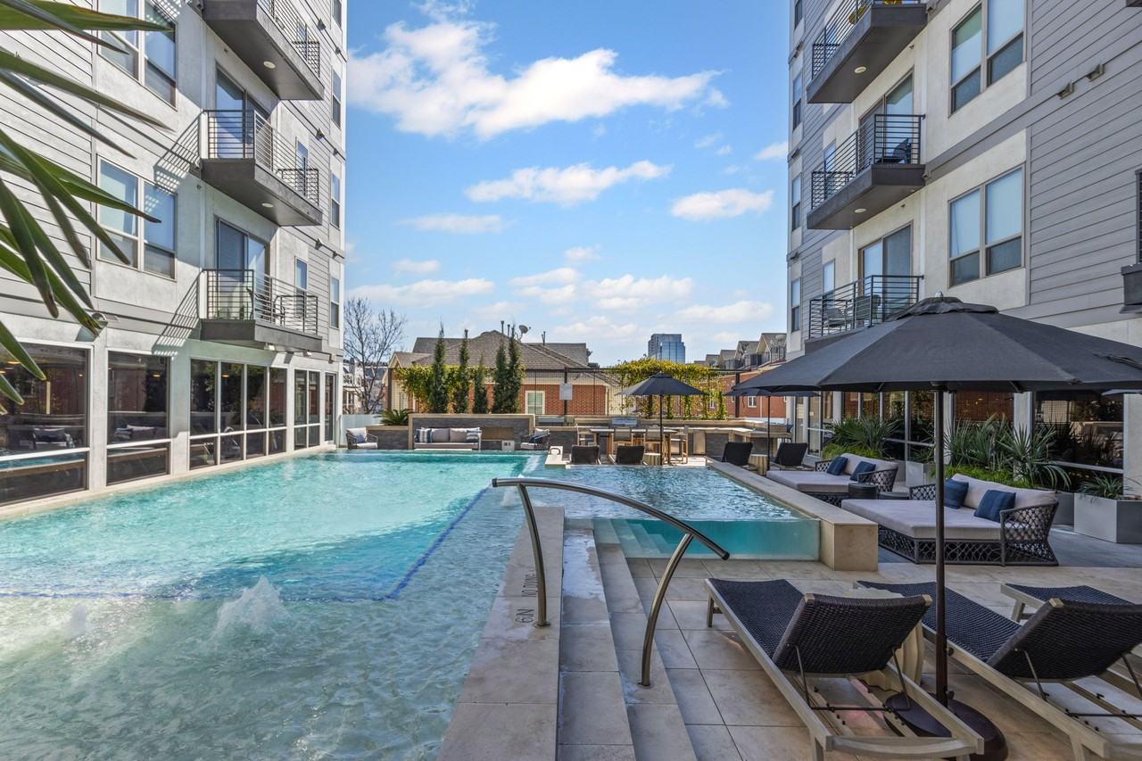 Haus 2828 - Photo 6 of 43