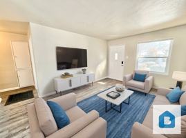 featured image of 123 W Grant Ave #F