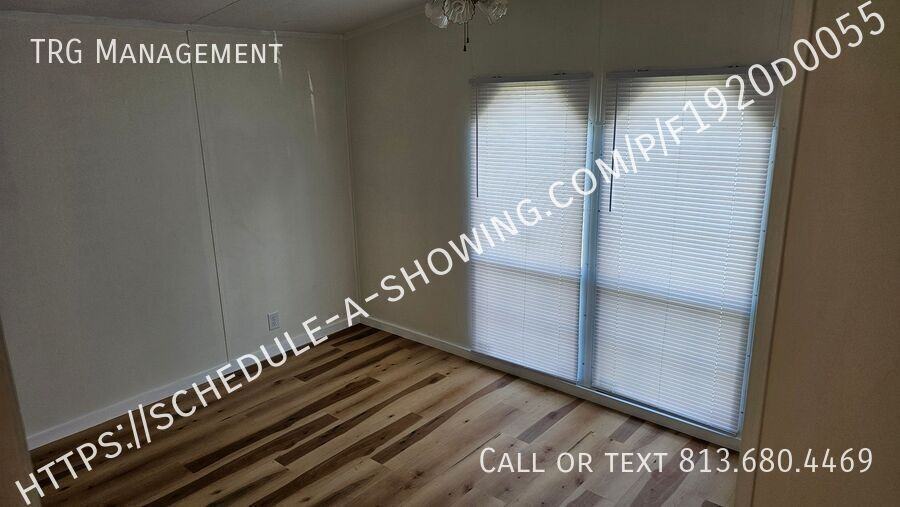 126 Pompano Dr - Photo 3 of 14