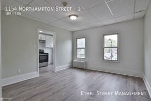 1154 Northampton St #1 - Photo 1 of 1