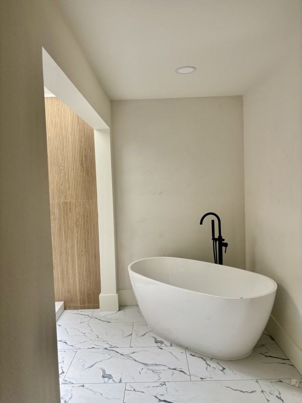 3609 Southwest 38th Avenue #B - Photo 6 of 21