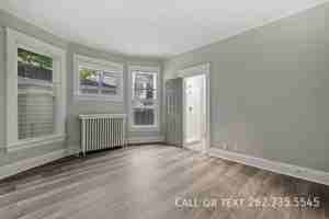 featured image of 314 10th St #2