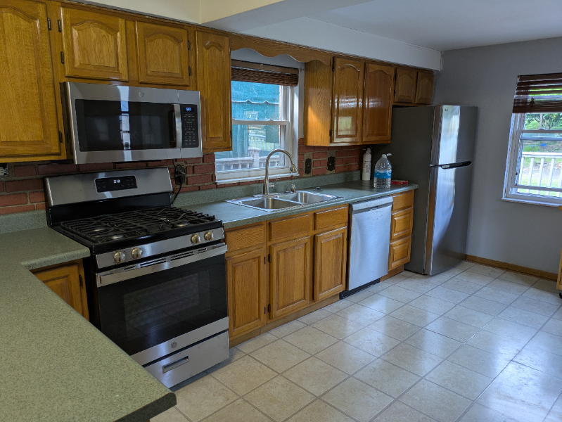 2057 Borland Rd - Photo 3 of 19