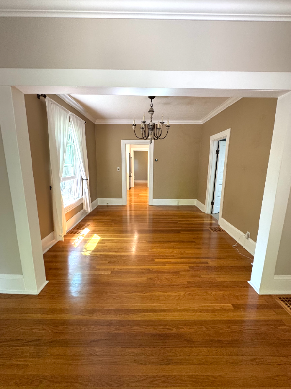 8535 Se 15th Ave - Photo 3 of 14