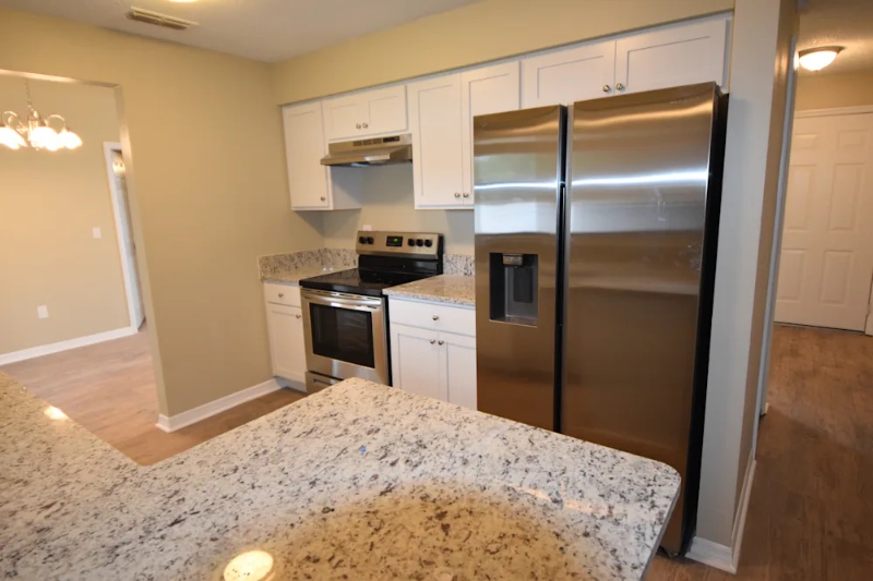 1409 Andy Dr - Photo 2 of 7