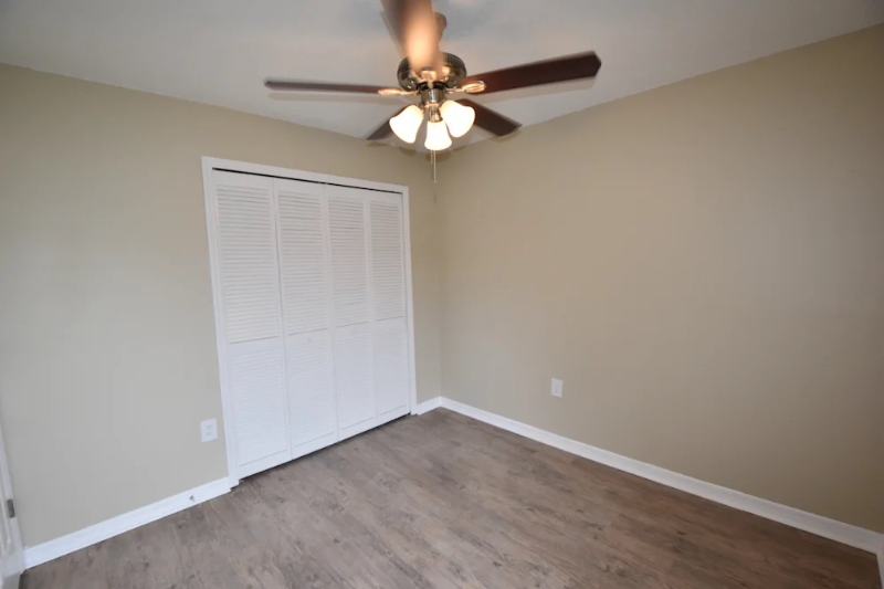 1409 Andy Dr - Photo 3 of 7