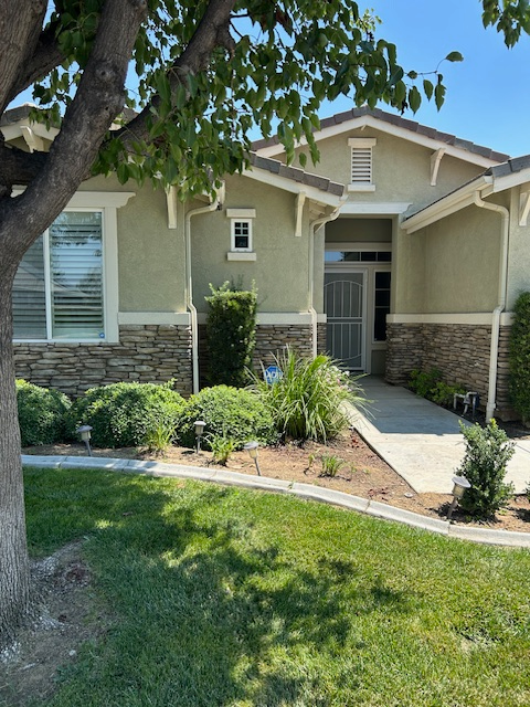 170 Potter Crk - Photo 2 of 20