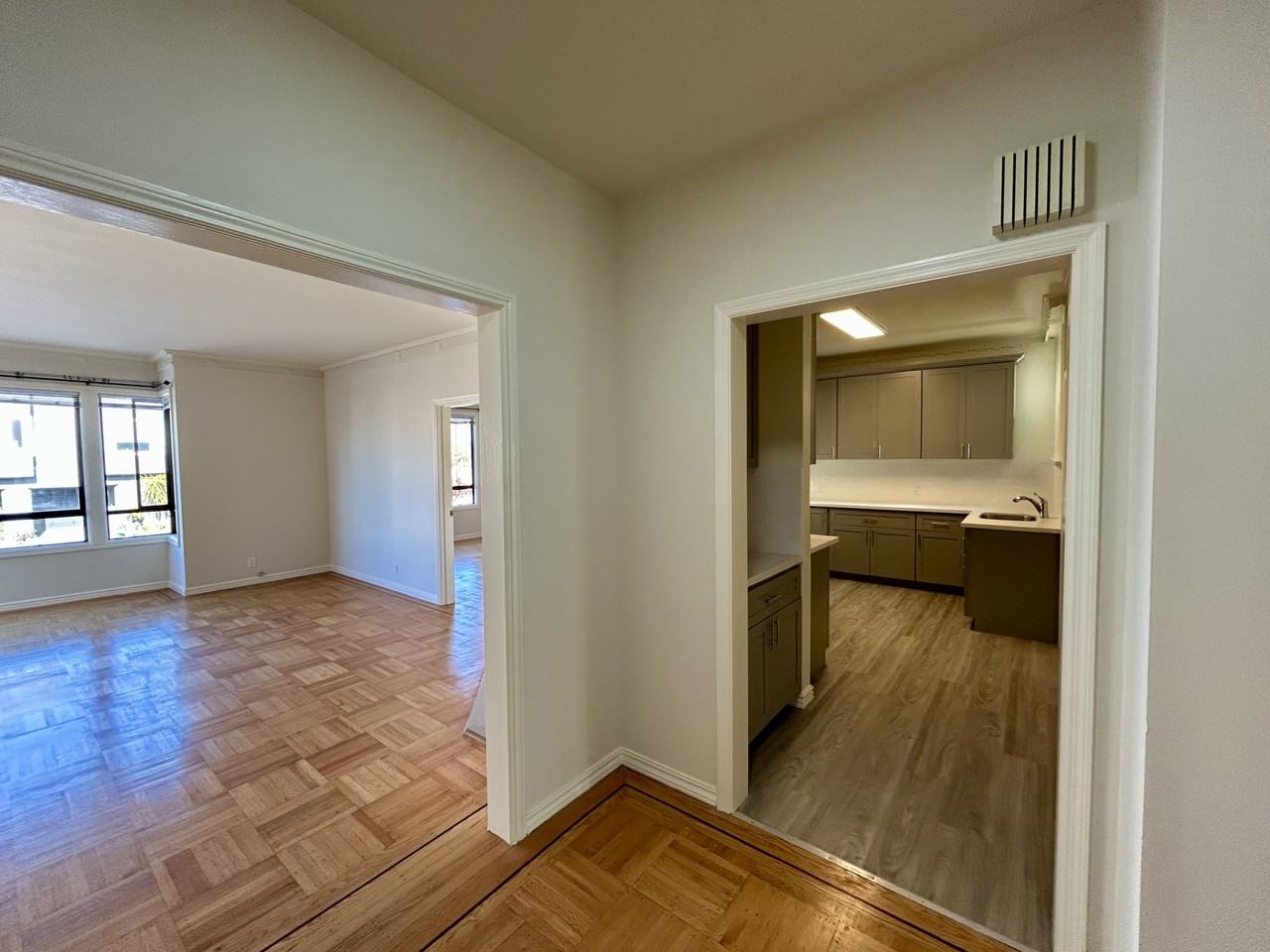 153 Stanyan St - Photo 3 of 21