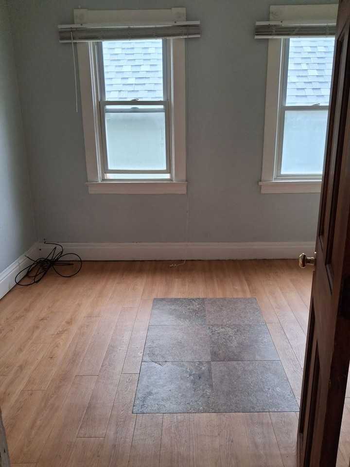 119 1st St N - Photo 2 of 5