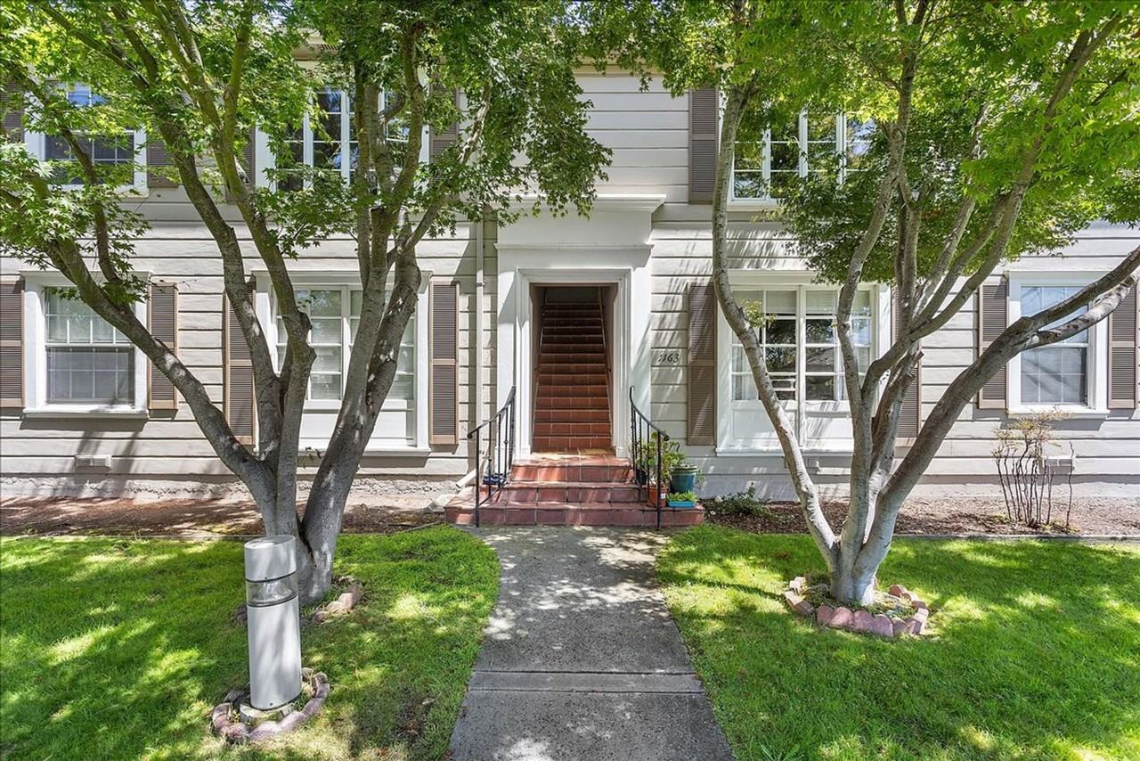 1163 Broadway #D - Photo 2 of 31