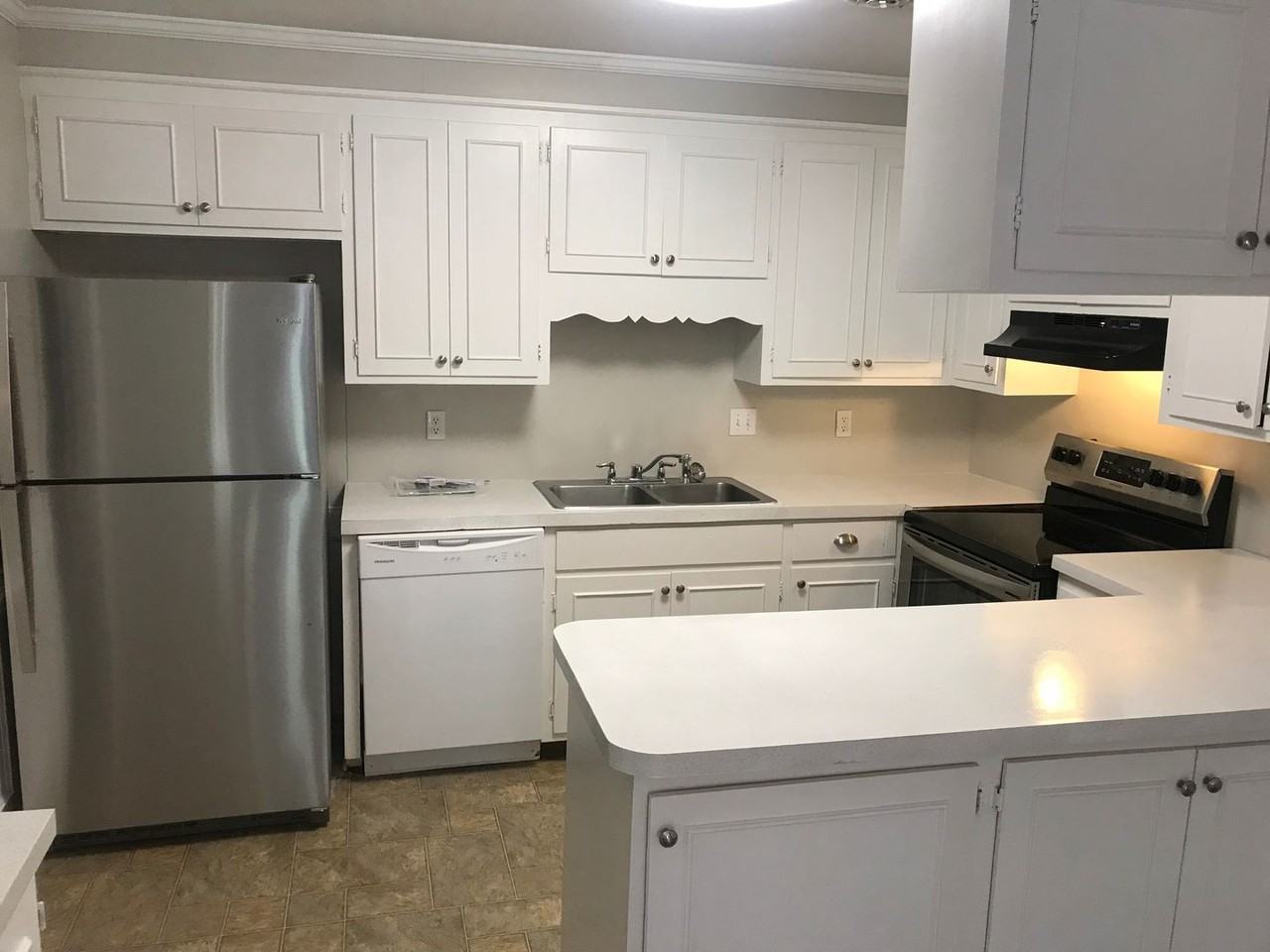 2900 Rustic Lane - Photo 3 of 18