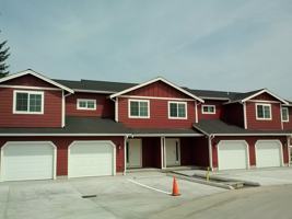 featured image of 1925 N Prairie Ln