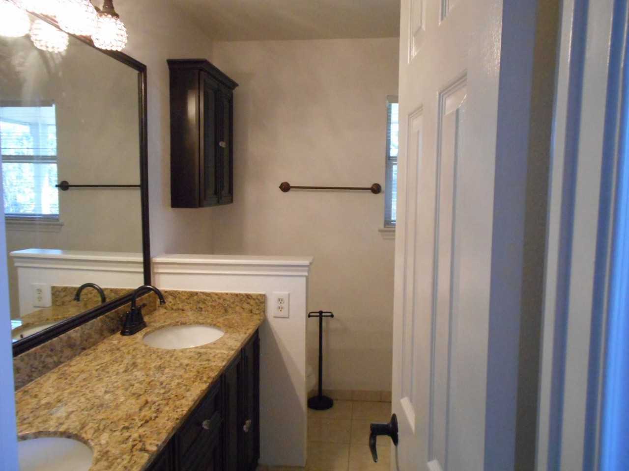 21426 Grand National Ave - Photo 6 of 11