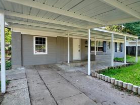 103 Park Cir - Photo 1 of 1