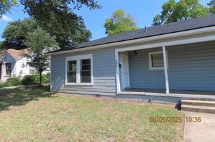 833 W Shaw St - Photo 1 of 1