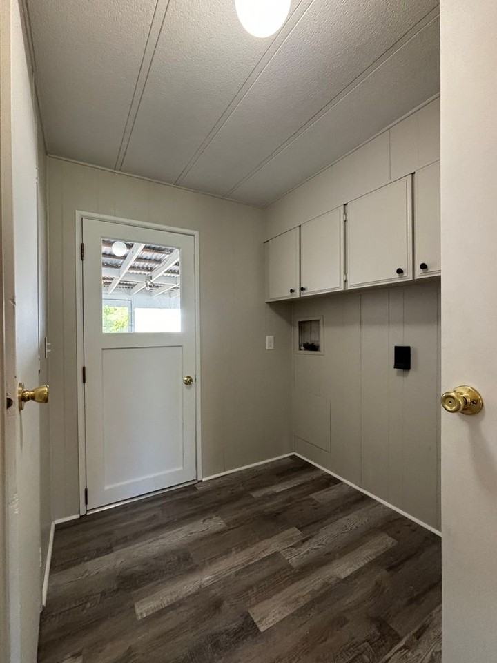 34715 Riverside Dr Sw - Photo 7 of 17