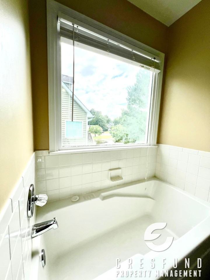 4549 Rustic Haven Dr - Photo 6 of 31
