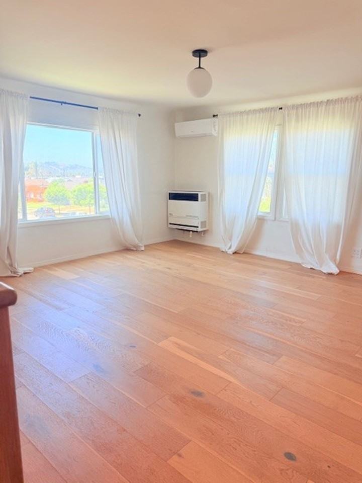 2202 S Bronson Ave - Photo 4 of 12