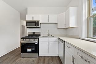 2905 N Bartlett - Photo 1 of 1