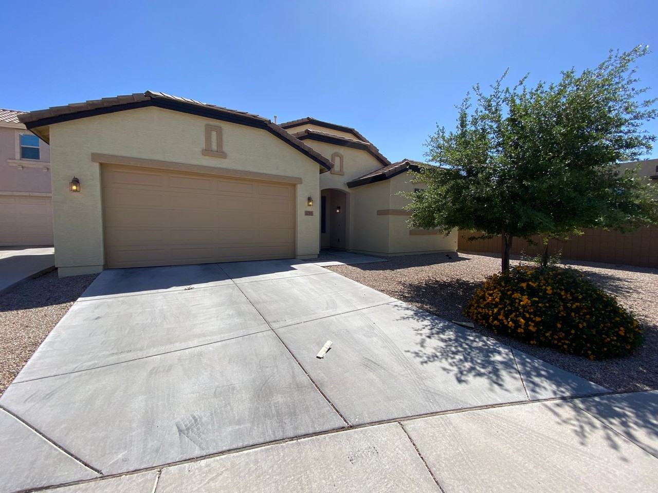 1791 West Flamingo Drive - Photo 2 of 33