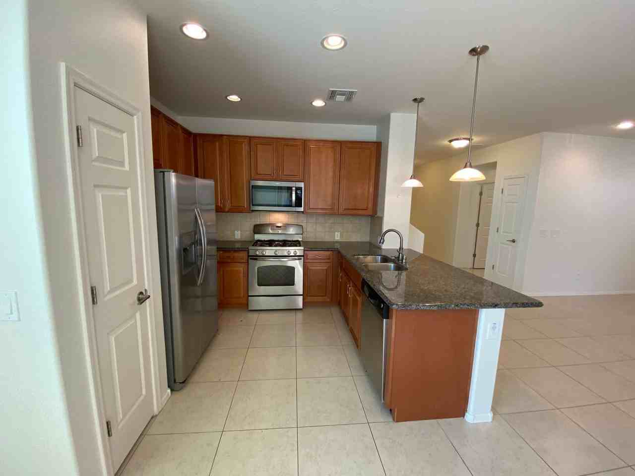 1791 West Flamingo Drive - Photo 4 of 33