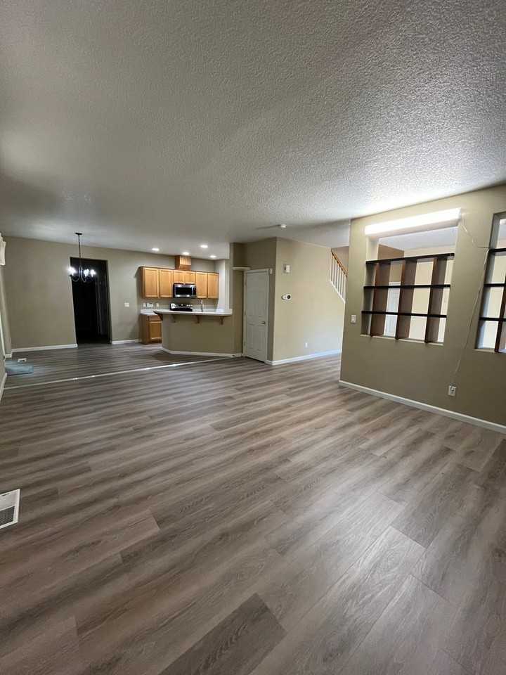 1983 Southwest 19th Terrace - Photo 7 of 32