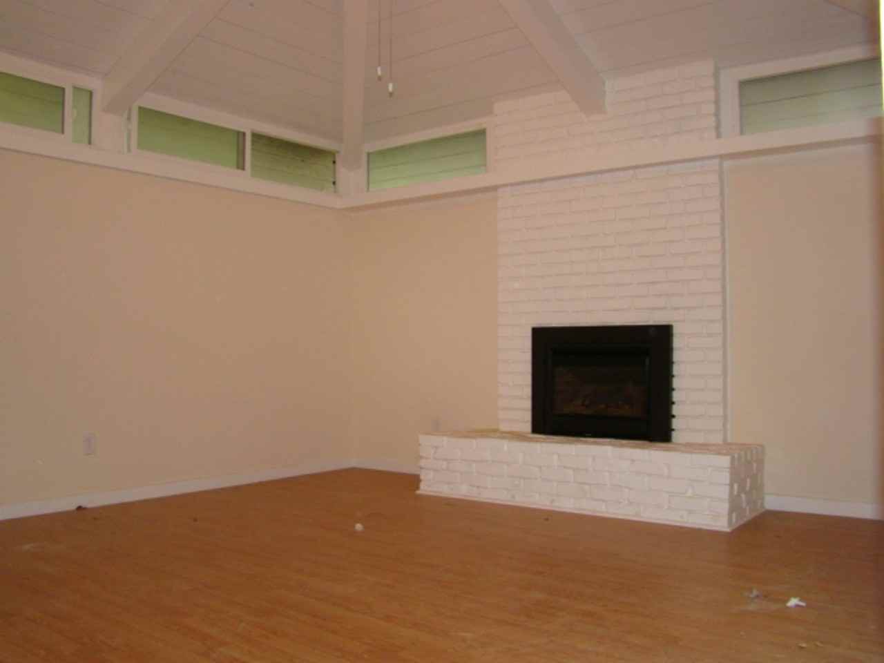 Millich Dr - Photo 2 of 8