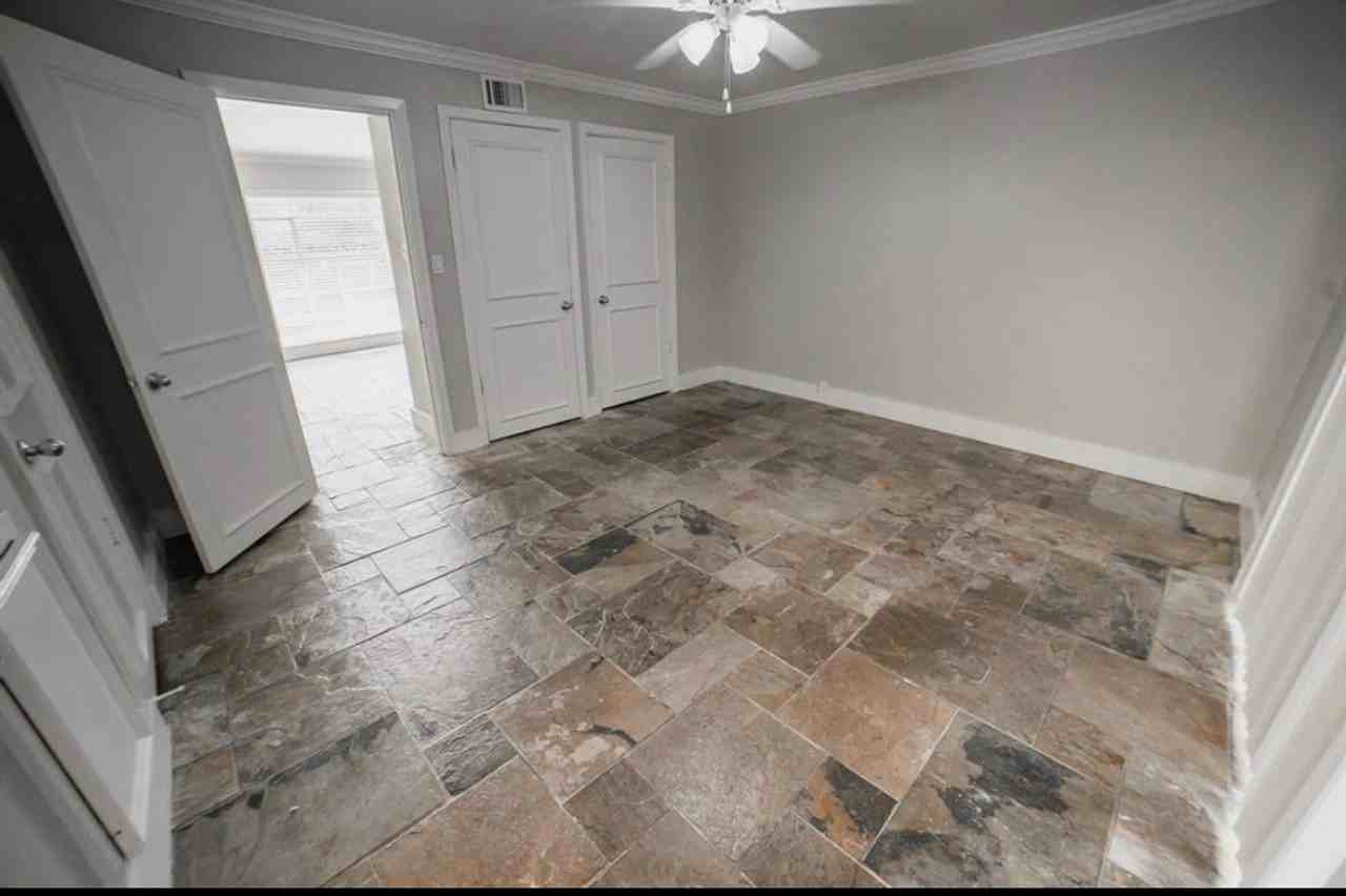 2322 Richton St #17 - Photo 3 of 13