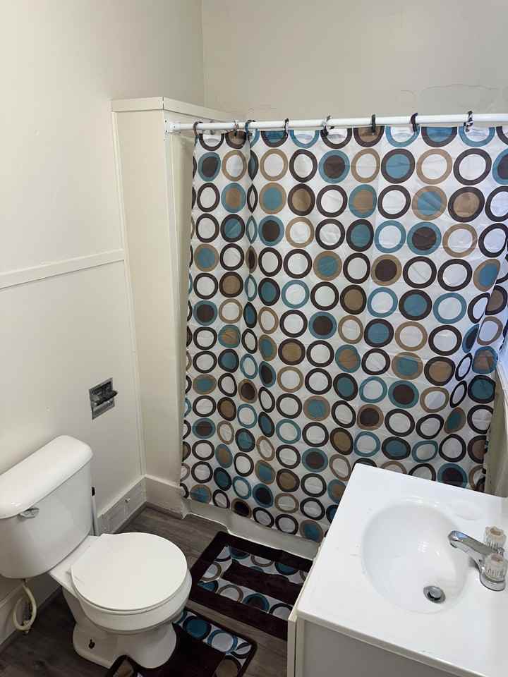 1007 E Corning - Photo 4 of 7