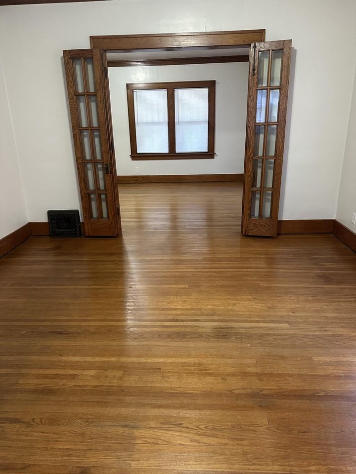 1007 E Corning - Photo 7 of 7