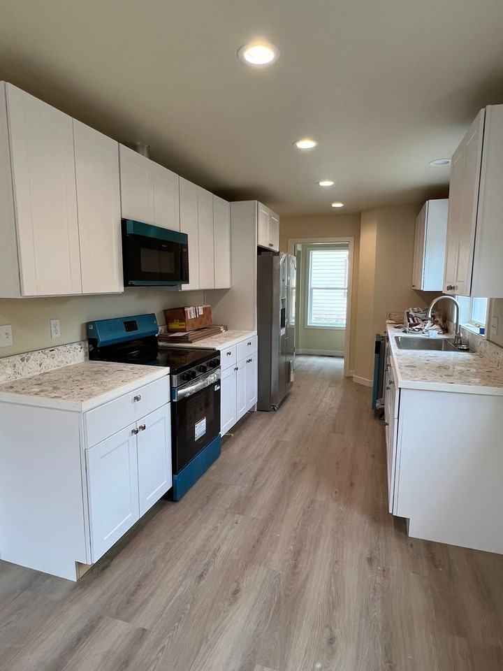 20 Charles St - Photo 4 of 22