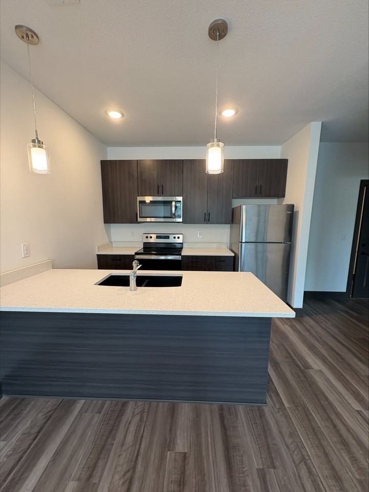 GreenBerry - Photo 4 of 50