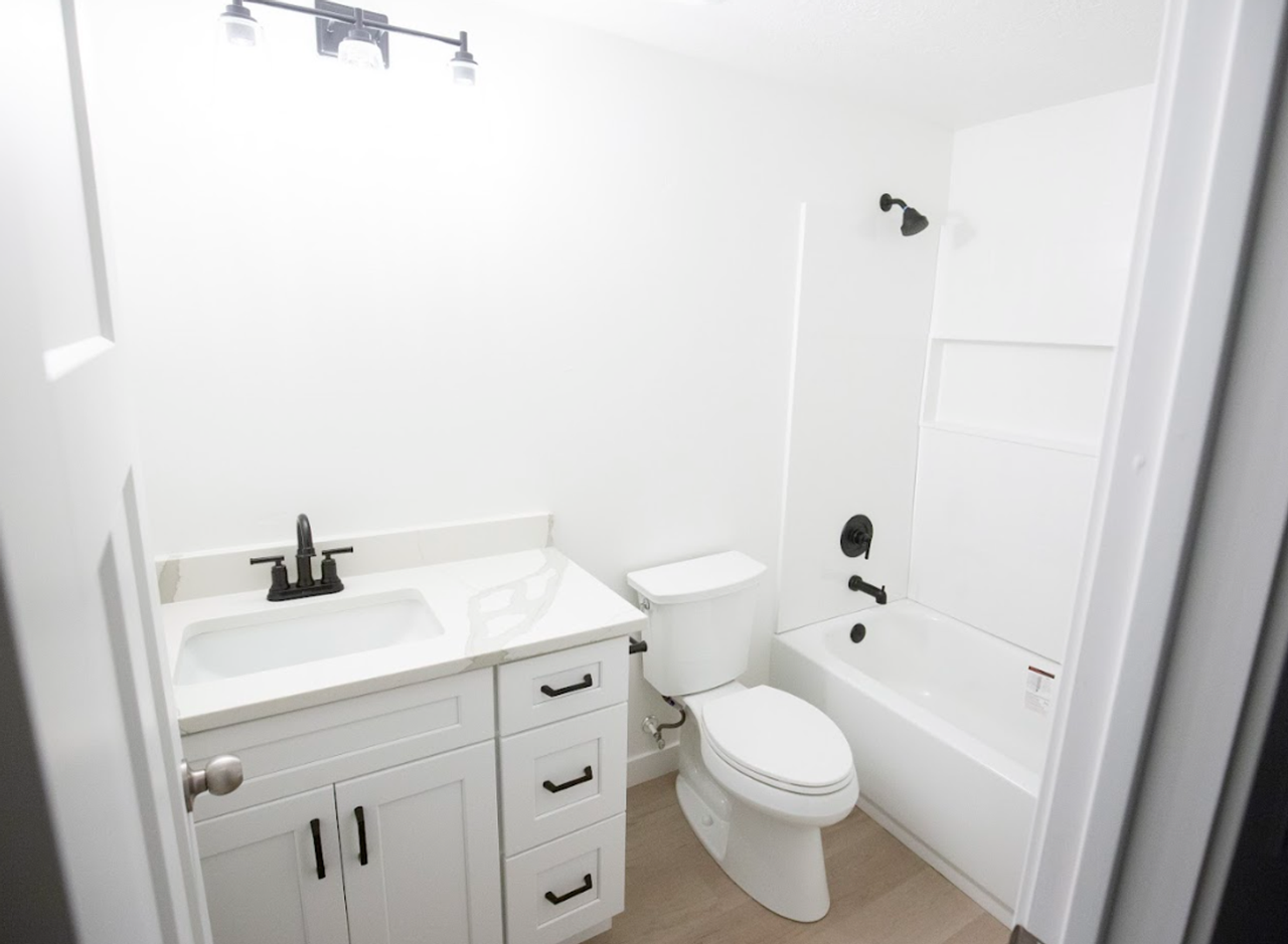 1062 N Highpass Dr - Photo 5 of 11