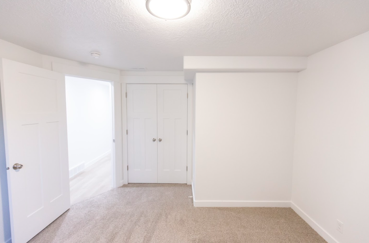 1062 N Highpass Dr - Photo 7 of 11