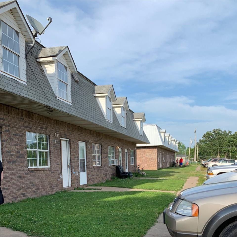 Townhouses - Photo 7 of 7